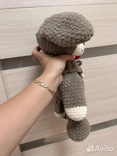 Вязаная игрушка собака