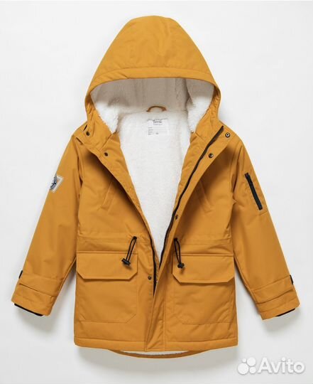 Демисезонная куртка для мальчика 134 размера