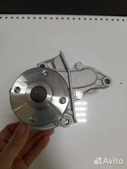 Помпа водяная Geely Otaka