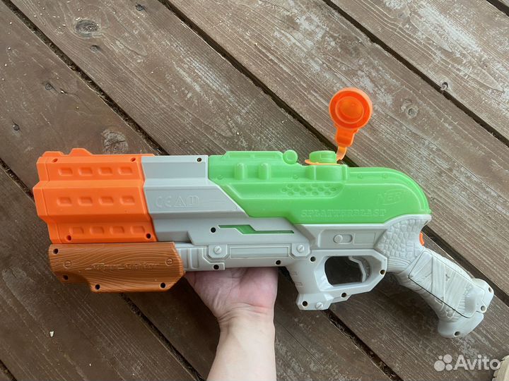 Волный пистолет Nerf Splatterblast Зомби страйк