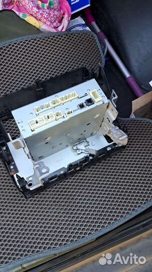 Штатная магнитола Toyota land cruiser prado 150