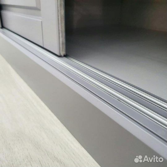 Прихожая по индивидуальному заказу для одежды