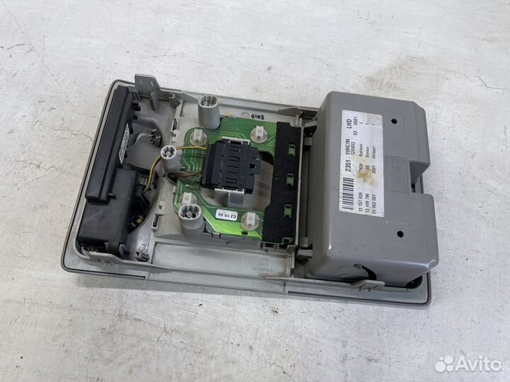 Плафон салона центральный для Opel Vectra C