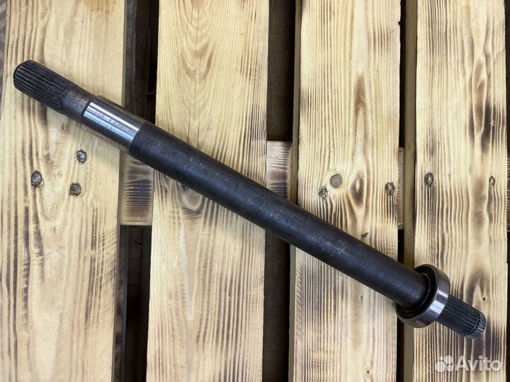 Полуось переднего моста правая Actyon 4136008110