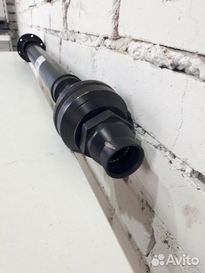 Карданный вал передний Land Rover Vogue L405 3.0D