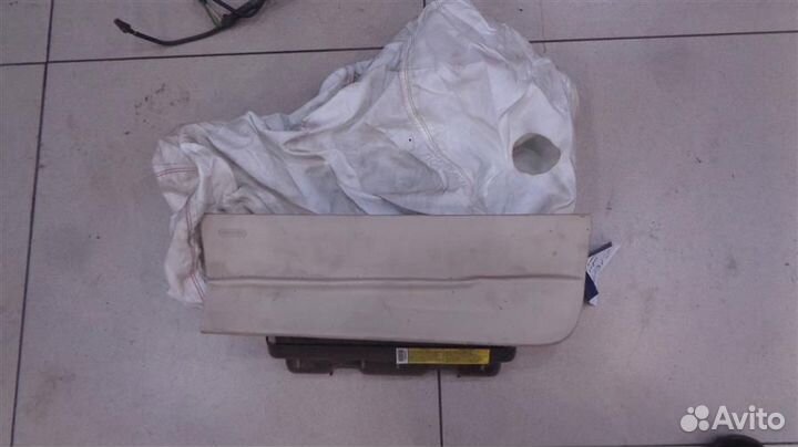 Подушка безопасности пассажирская в торпедо Linco
