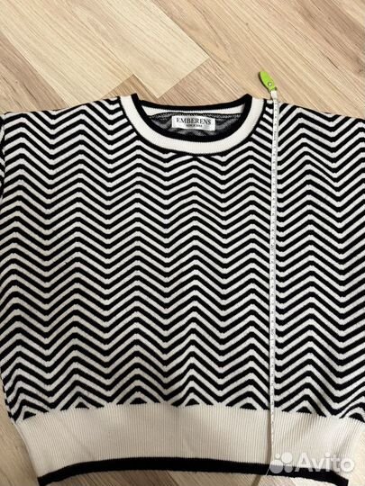 Джемпер р.42