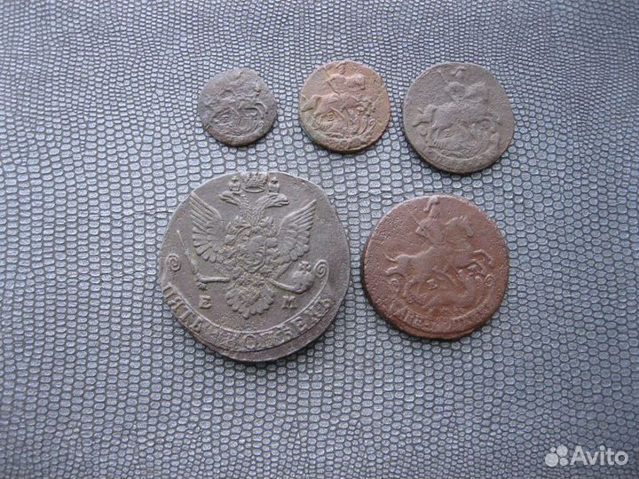 Продам старинные монеты