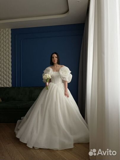 Свадебное платье 42 44