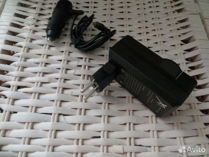 Зарядное устройство для Canon EOS 7D