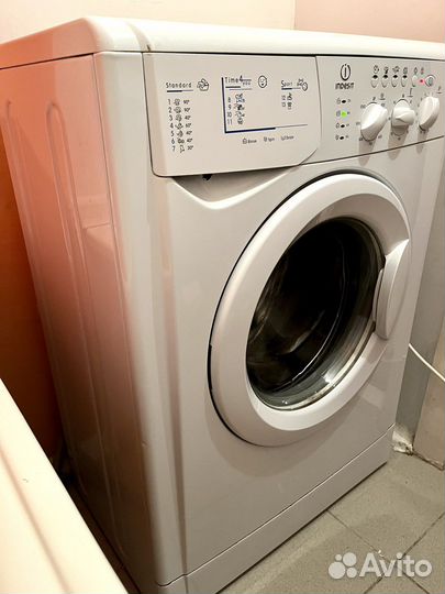 Стиральная машина бу Indesit