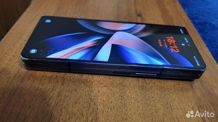 Samsung Galaxy Z Fold4, 12/512 ГБ