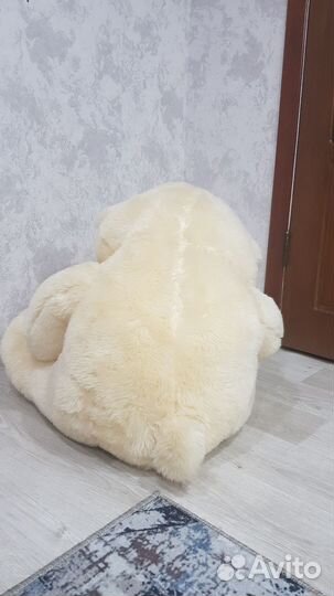 Плюшевый медведь