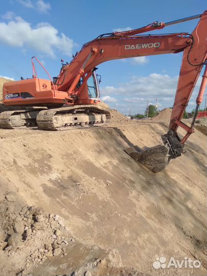 Аренда гусеничного экскаватора