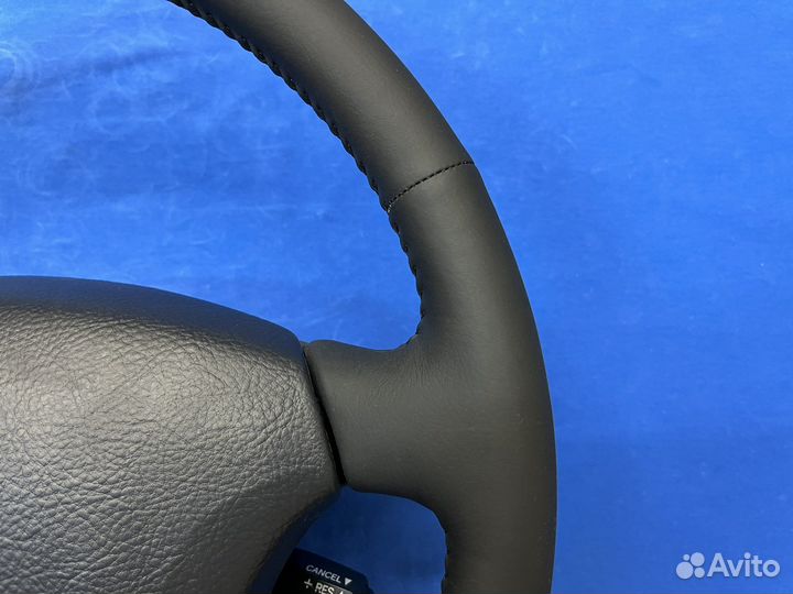 Оригинальный кожаный руль с подoгревом Prado 120