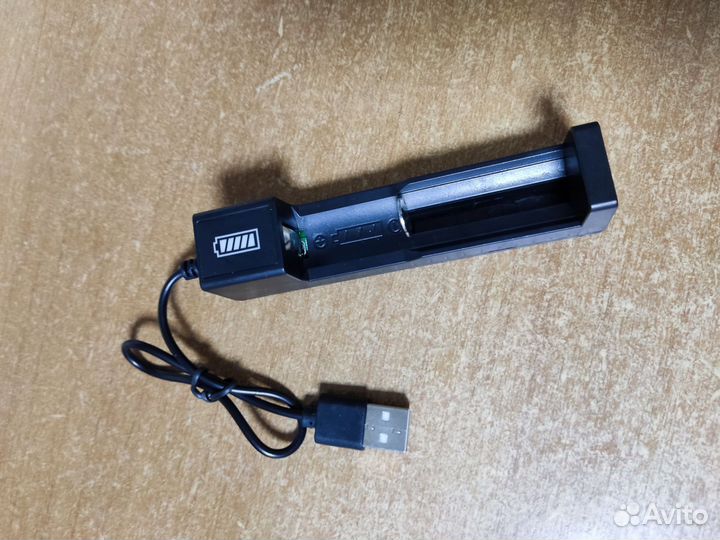 Зарядное устройство для аккумуляторов 18650