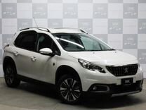 Peugeot 2008 1.2 AT, 2017, 38 000 км, с пробегом, цена 1 170 000 руб.