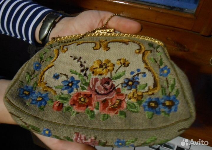 Продам винтажную сумочку