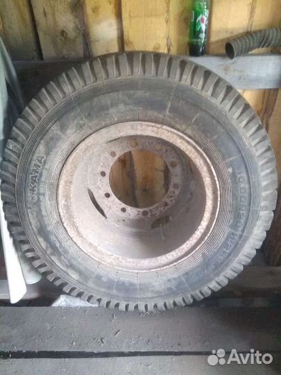 Резина в сборе 10R20