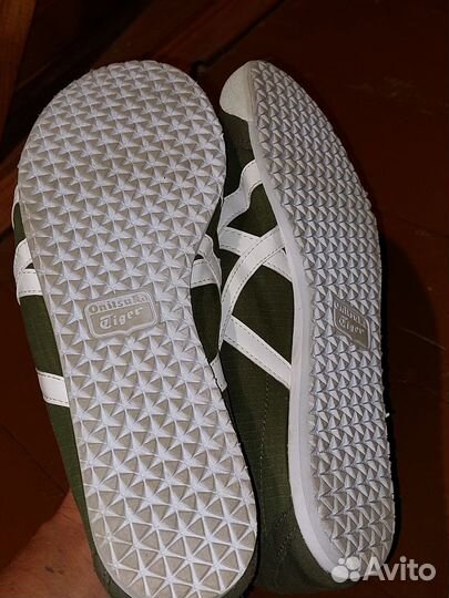 Лёгкие кеды 42 размер