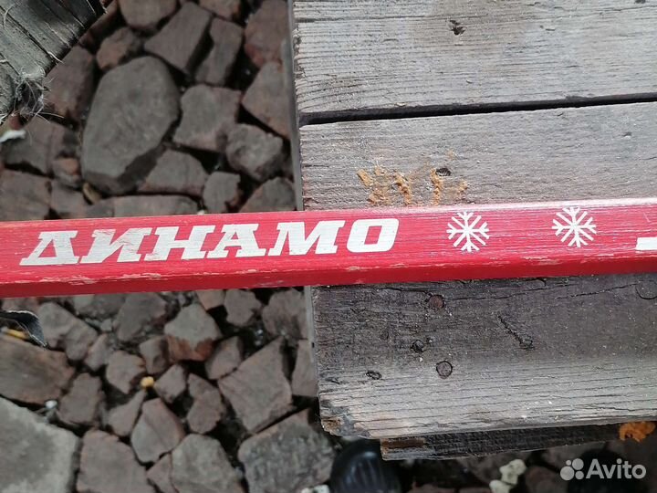 Клюшка хоккейная