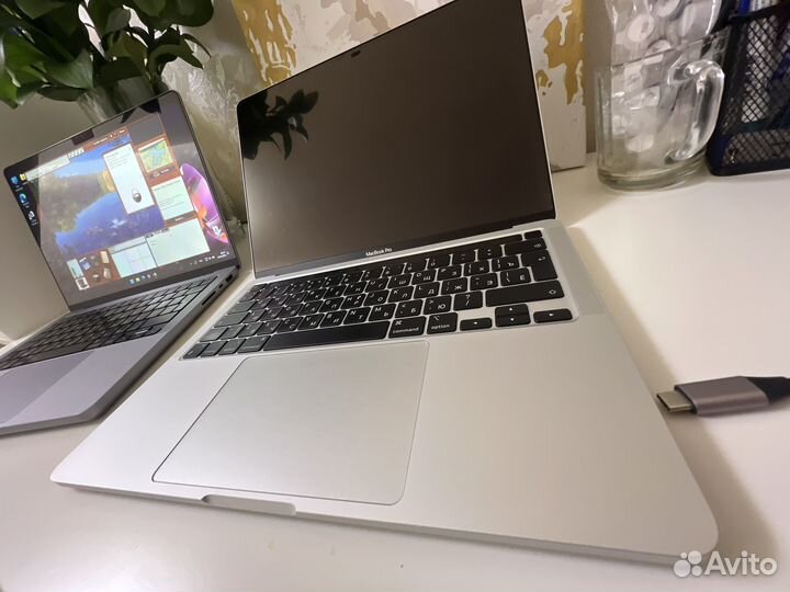Apple macbook pro 13 2020 m1 8gb 256