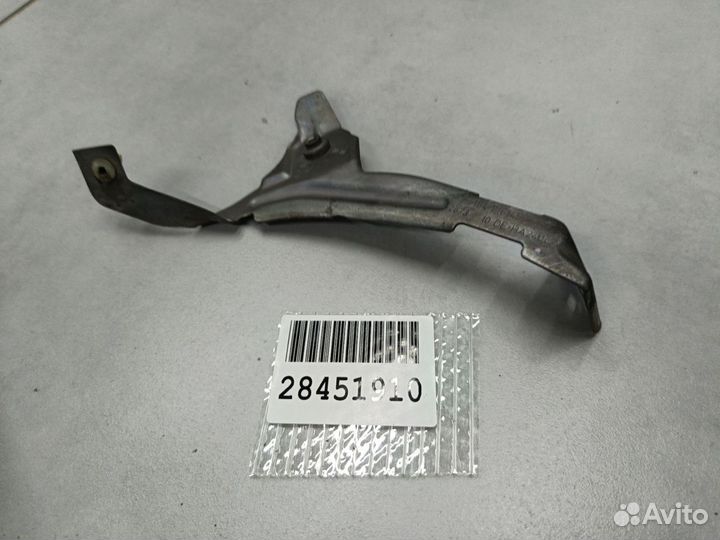 Кронштейн крепления крыла переднего правого BMW 5 E60 2002-2010
