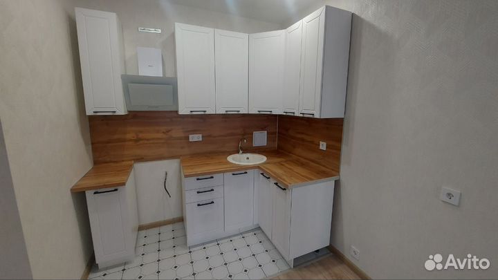Кухонный гарнитур в наличии