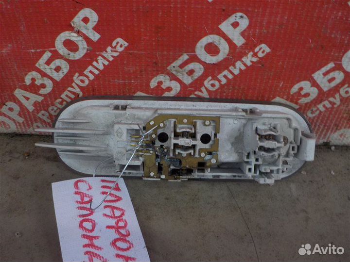 Плафон салона Renault Logan LS12 K7JA710 2011