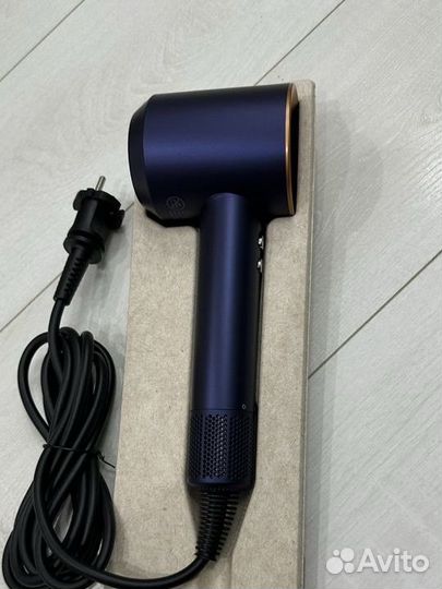 Фен Dyson Supersonic hd15