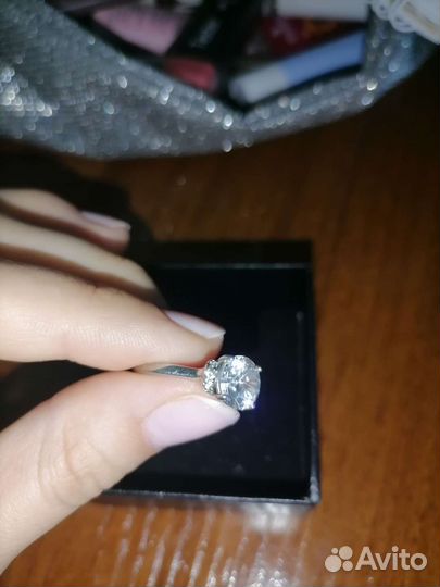 Серебряное кольцо