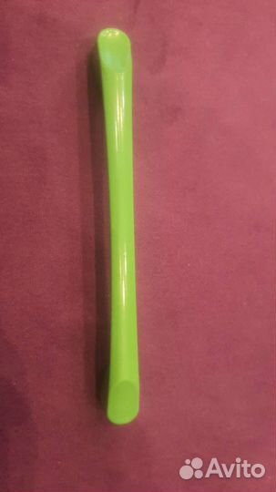 Мебельная ручка зеленая