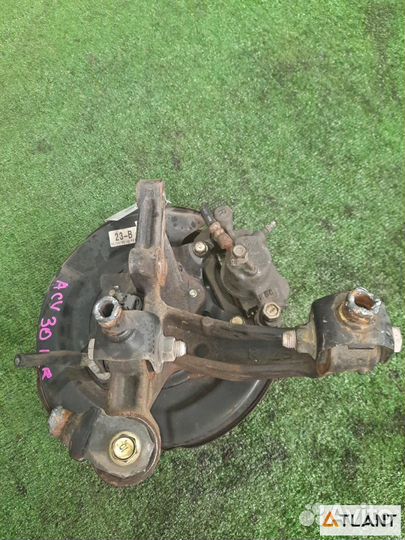 Ступица задняя правая toyota camry