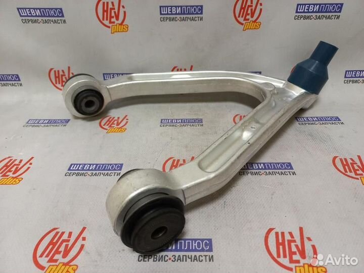 Рычаг верхний, правый Hummer H3