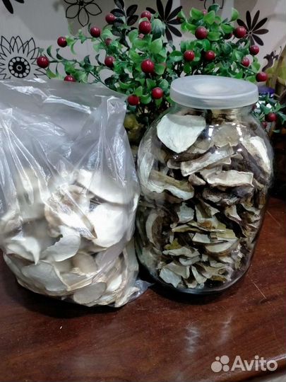 Грибы сухие боровые белые