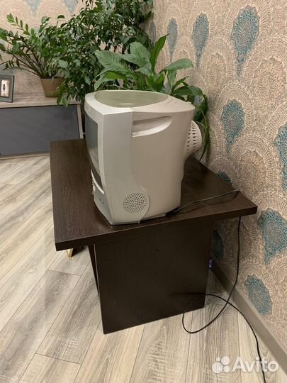 Телевизор samsung