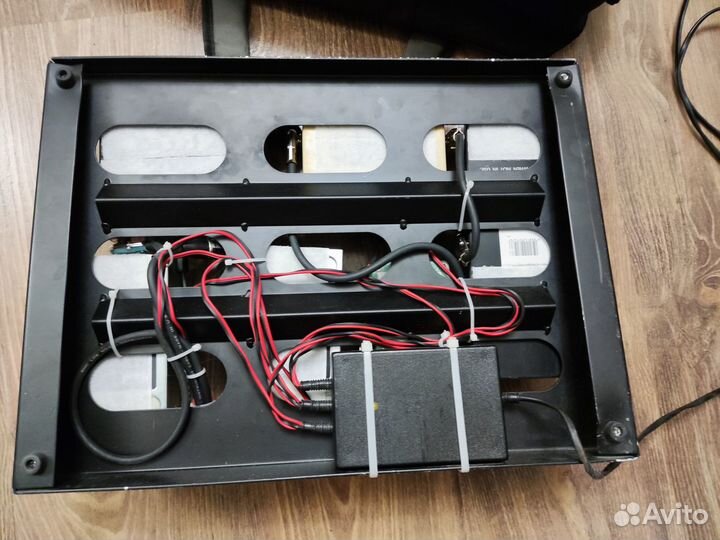 Педалбод в сборе с гитарными педалями (обмен)