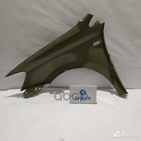 SH000675 Крыло переднее правое с отв.VW polo