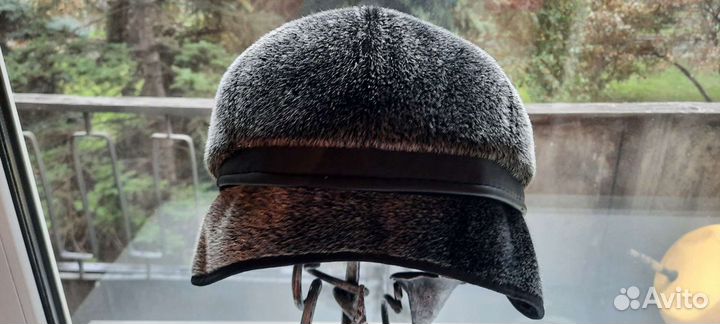 Меховая мужская кепка