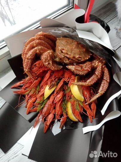 Корзины и съедобные букеты из морепродуктов