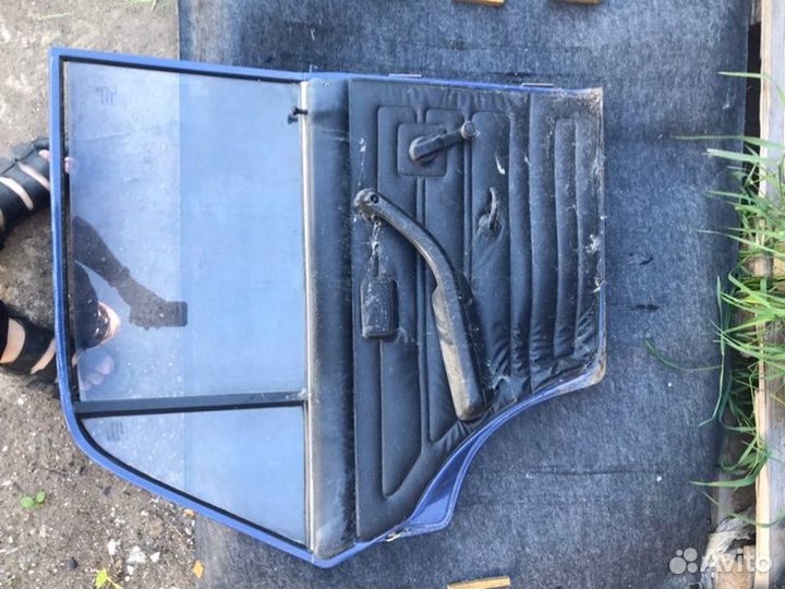 Дверь боковая задняя левая Ваз 2107