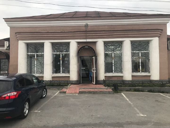 Аренда здание магазина, 350 м²
