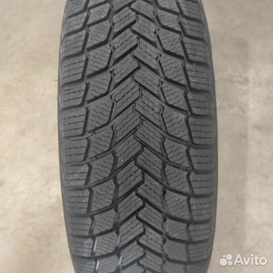 Michelin X-Ice Snow 225/60 R18 100H