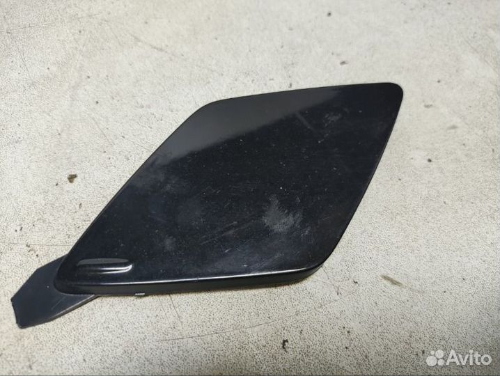 Заглушка буксировочного крюка передняя Volvo Xc60