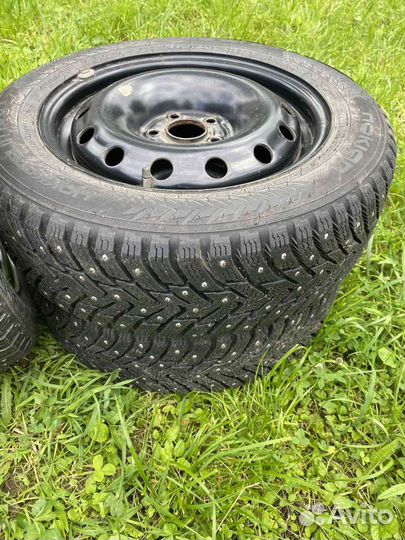 Nokian Tyres Hakkapeliitta 8 185/60 R15