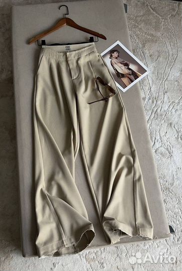 Стильные штаны Miu Miu