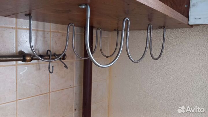 Рейлинги, крючки и аксессуары для кухни