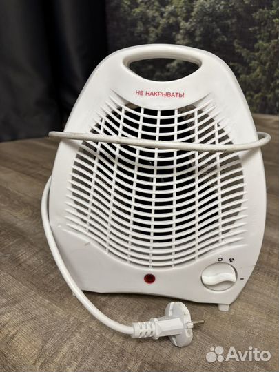 Тепловентилятор FH 103A-S