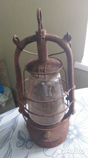 Продажа старой керосиновой лампы