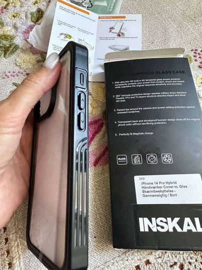 Чехол на iPhone 14 pro